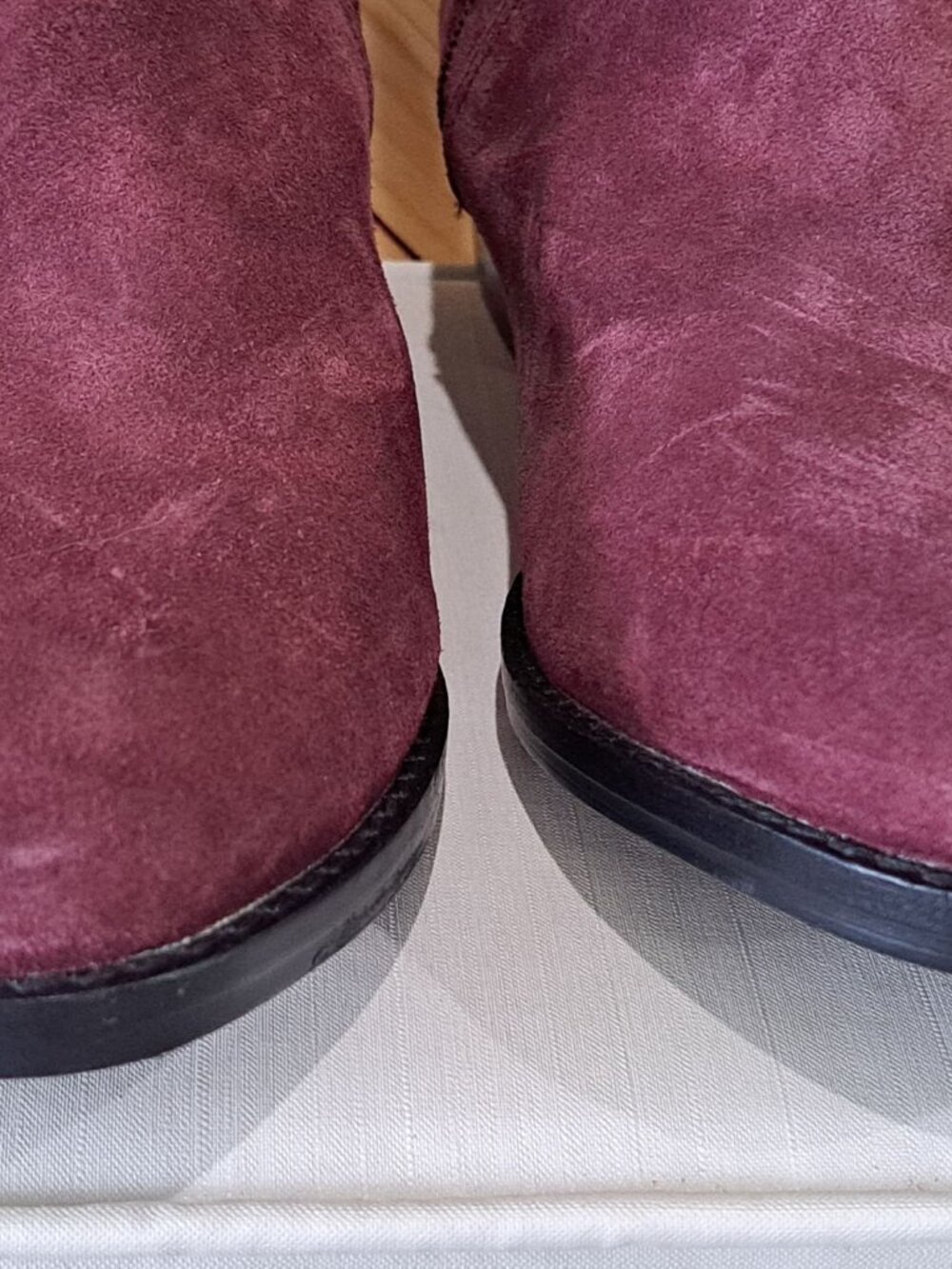 Vince Camuto Vacilla Womens Cranberry Suede Knee-High Boots Buttons Riding 9 - Picture 10 of 12